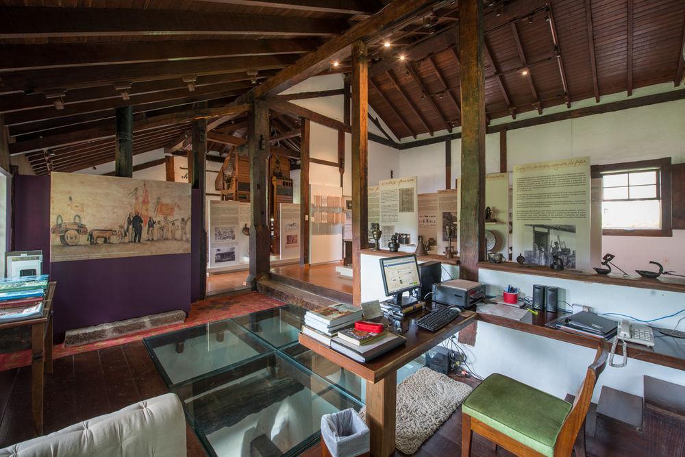 Hotel Fazenda Capoava คาเบรอูวา ภายนอก รูปภาพ
